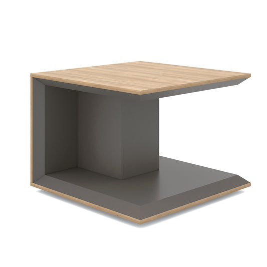 طاولة جانبية